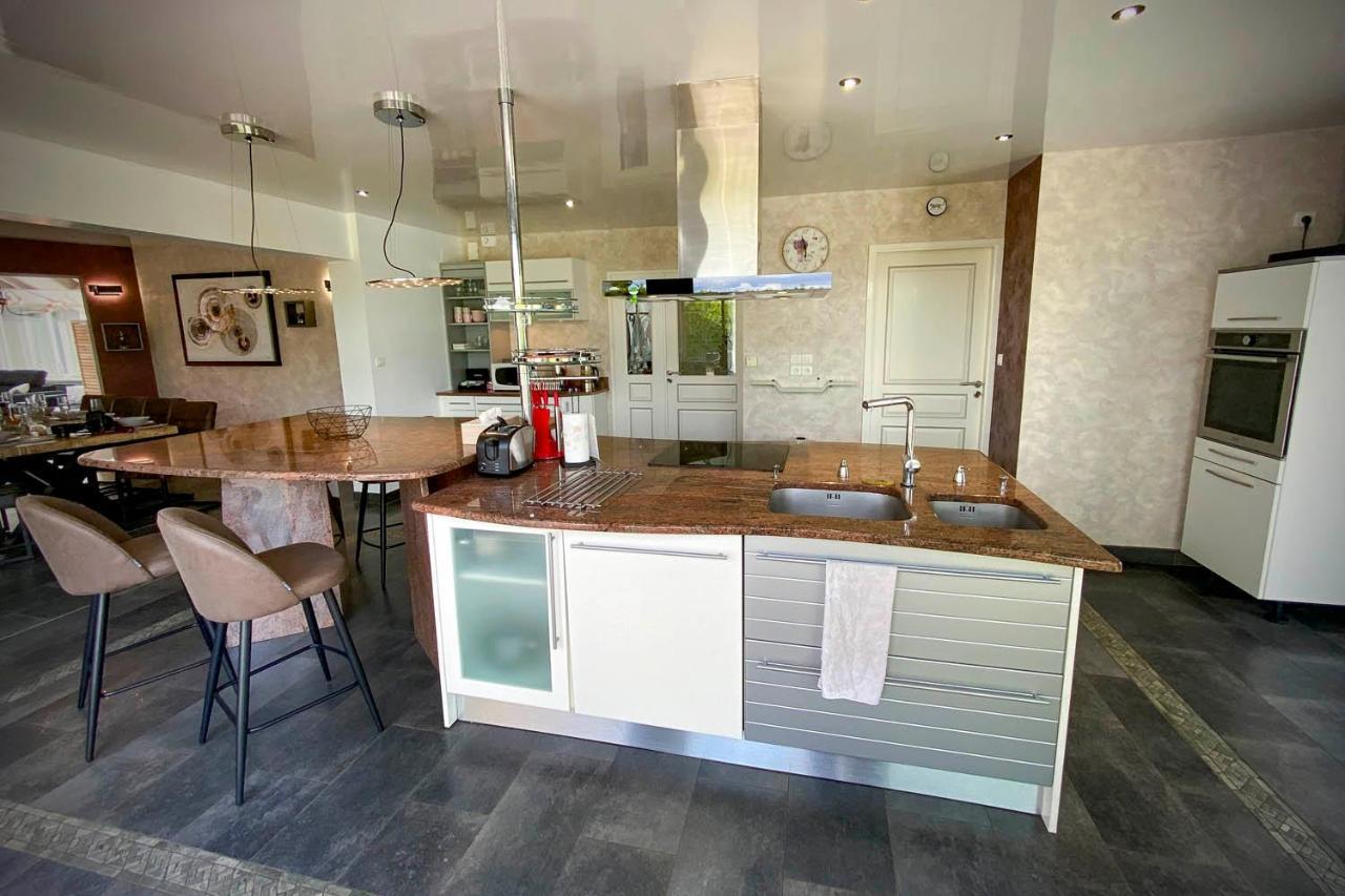 Villa 200M2 Avec Piscine Chauffee & Spa & Sauna & Kota-Grill Laval-sur-Vologne Bagian luar foto
